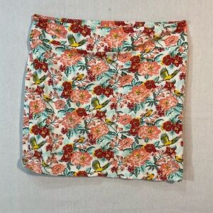 - Mini Skirt with colours of red, yellow and orange, large,A+